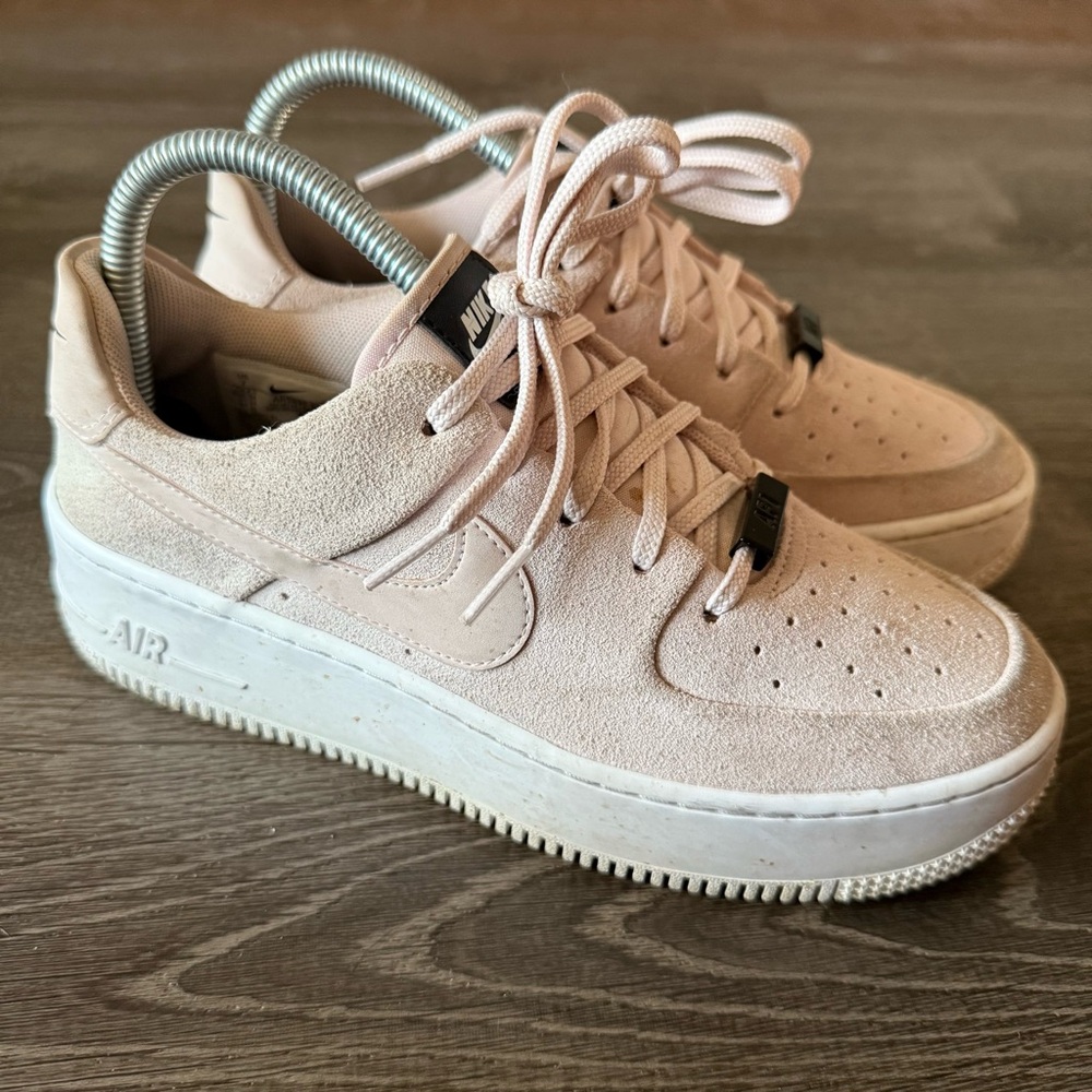 Nike Air Force 1 Sage Low 'Barely Rose' - Size 7